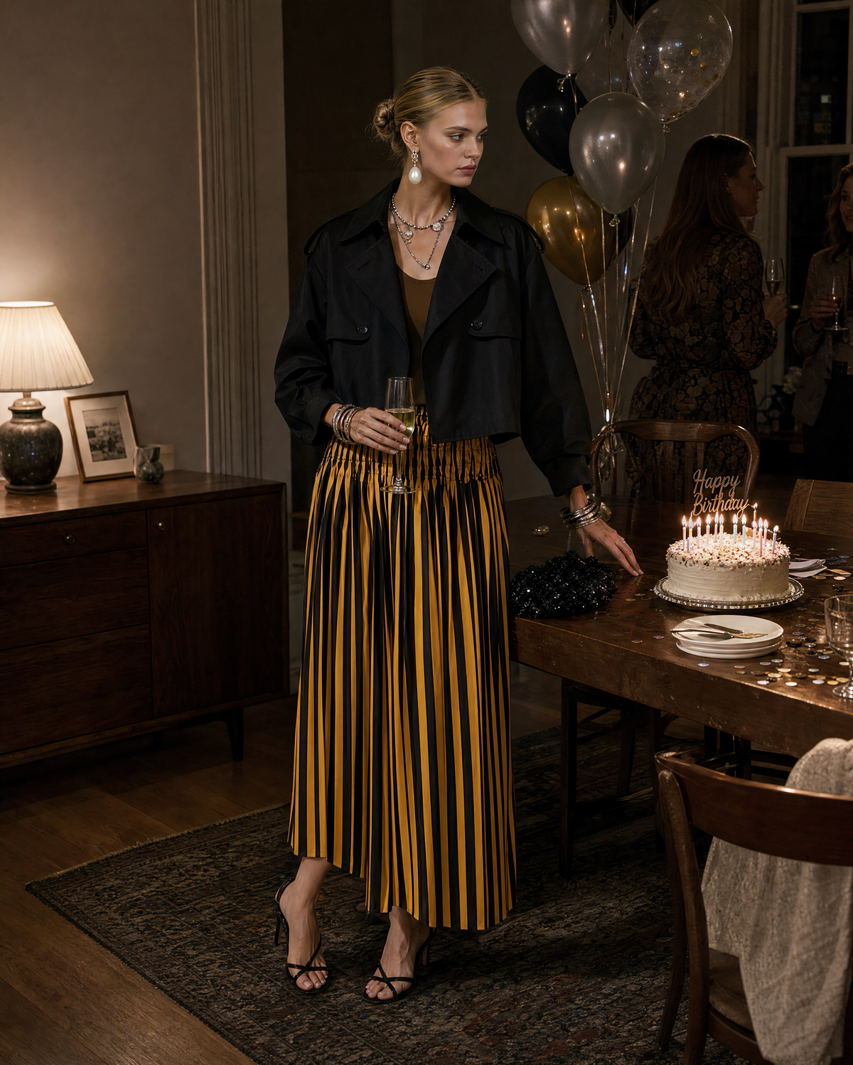Chic Black Woven Lapel Long-sleeve Oversized Cropped Jacket MVA002780AA