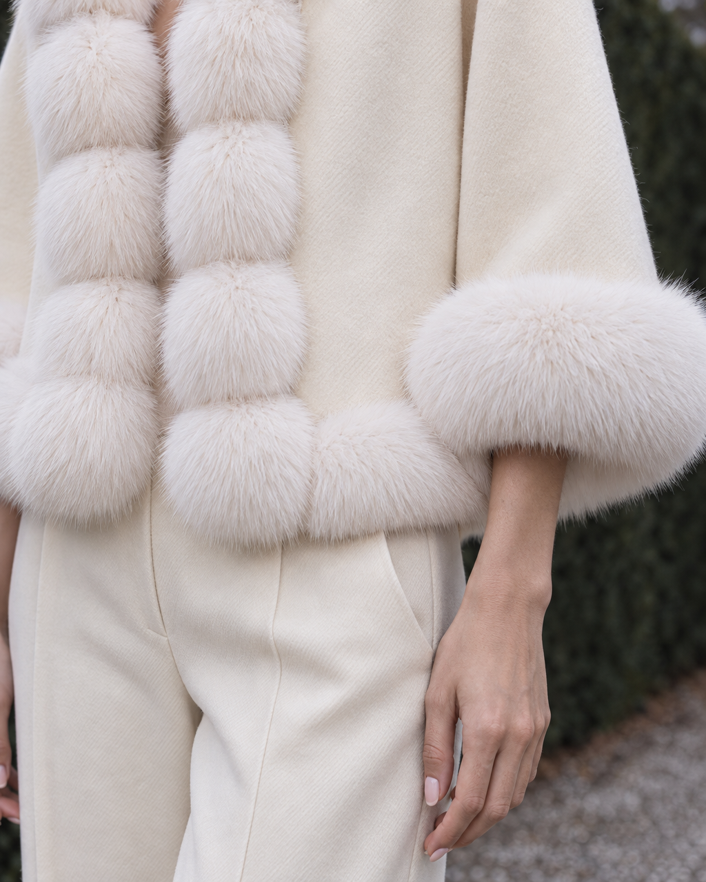 Elegant Ivory Brushed-woven Faux-fur-trim Cropped Cape Jacket MVA003400AA